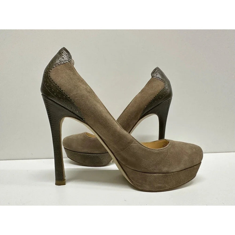 Ivanka Trump Tessi women size 8.5 taupe khaki suede & leather pump platform heel